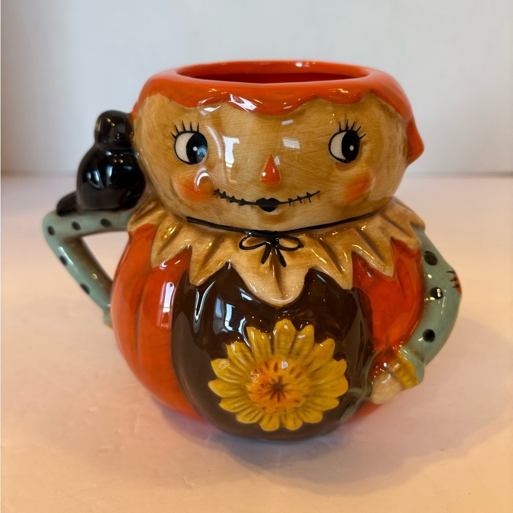 Designs by Johanna Parker fall Halloween scarecrow coffee mug cup NWT